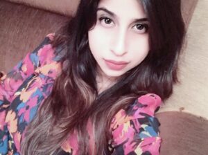 Desi student N independent girl here looking for horny, lonely, guys