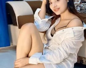 Call girls in Mehrauli 8447652111__Escorts service