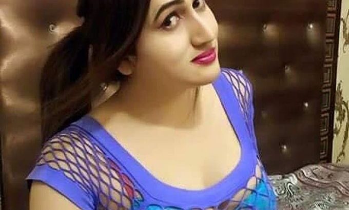 CALL GIRLS ESCORTS 9654284442 DELHI NOIDA GURGAON DOOR STEP SERVICE