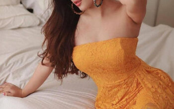 Delhi Call Girls in Kalkaji Metro (9953333421) Low Rate