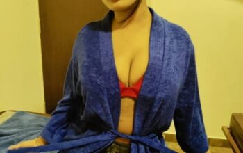 Call Girls Paharganj : Model Service ꧁*｡ﾟ9205019753 *｡ﾟ …