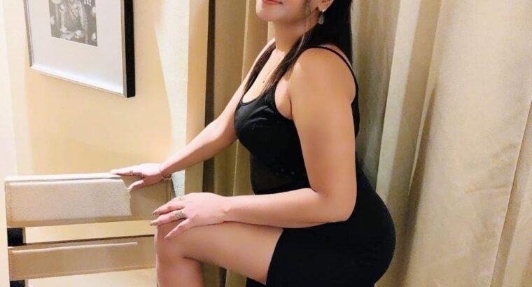 Call girls service in Noida Escort Service 8447999233 Delhi Locanto.