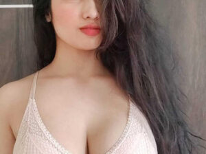 Call Girls In Moti Bagh 8447389422 Enjoy Escort Delhi NCR