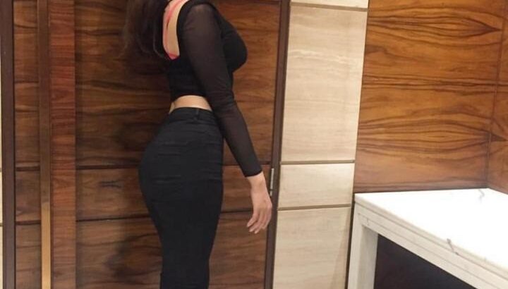 Best Young Cheap Call Girls In Sector 15,Noida 9818099198 Women Men