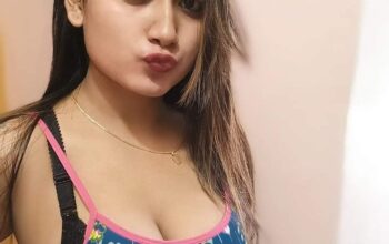 Call Girls in Lajpat Nagar with Photo 9873295104 Lajpat Nagar Escorts