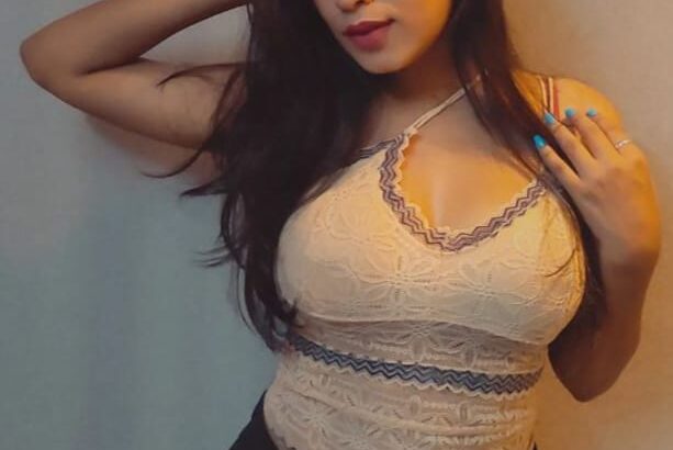 Call Girls In Noida Sector 62 Metro Incall Out call 9990186833