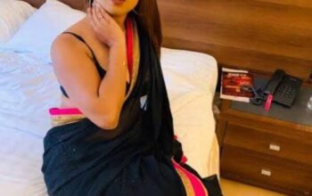 Call Girls In Sarojini Nagar|+91–9873322352 |Delhi Escorts