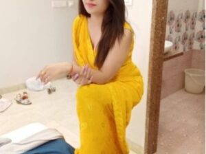 SHOT 1500 NIGHT 7000 Call Girls In East of Kailash | 9873111406