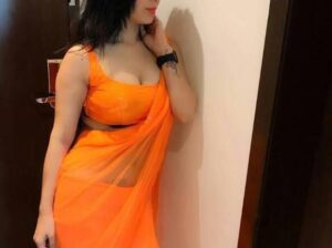 Women Seeking Men 8377887830 Call Girl In Hazrat Nizamuddin Delhi