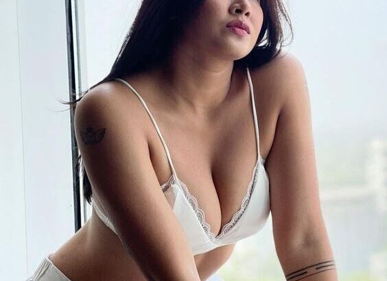 FEMALE ESCORTS ☎ 9999849648