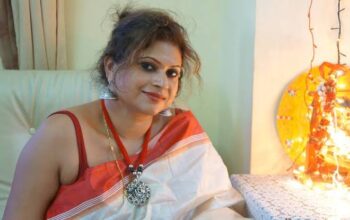 Hi I am Sumita Bhabhi videocall Audiocall available