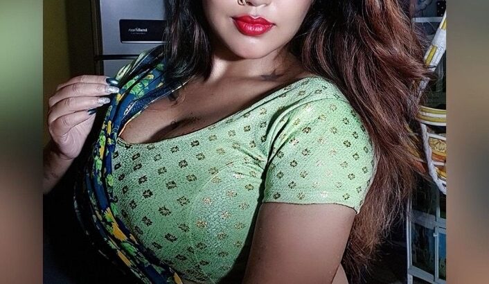 Genuine Videochat audiochat sexchat Services available with Sumita Bhabhi