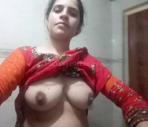 Hy guys so beautiful alone girl big boobs contact me my WhatsApp number 97817-83749