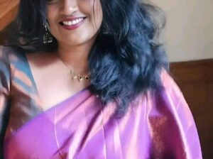 Madhuri Banerjee is available for Videochat audiochat Services