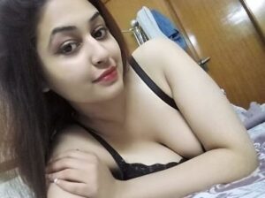 Indian |9958018831|★ Call Girls In Delhi Safdarjung Enclave✔️