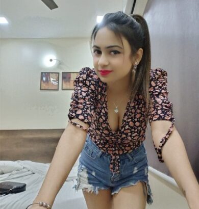 Call Girls In Noida 9958018831 Escorts ServiCe In Delhi NCR