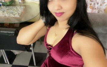 ”Call ”Girls In The Park Connaught Place ➥8860406236 Escorts Service In 24/7 Available